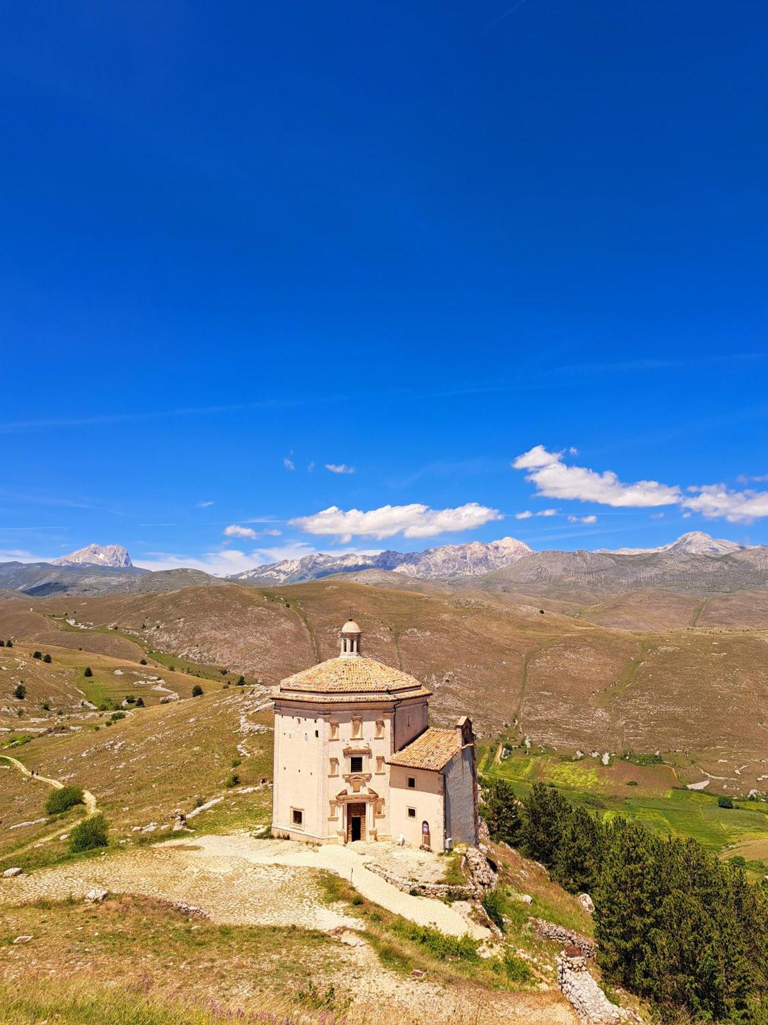 Villa Ferranti Abruzzo Montefino Exterior photo